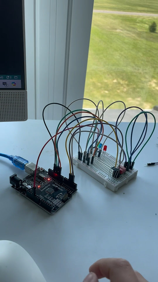 Cool system I made using the Arduino IDE C++ language and the inventr ...