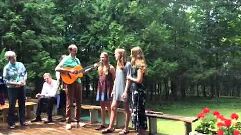 Nat, Pearl, Josie Shaw & Charlotte Foote