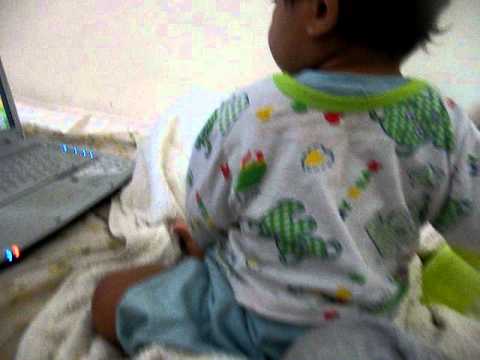 BABY TONY DANCING FOR GIGGLEBELLIES
