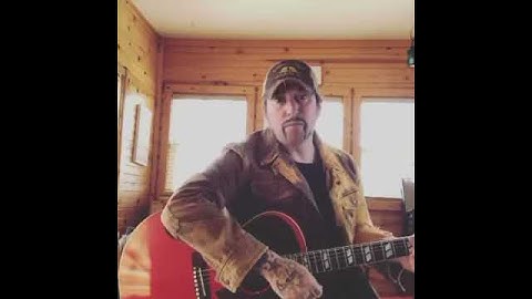 Brandon Gibbs Impersonates “Joe Exotic”