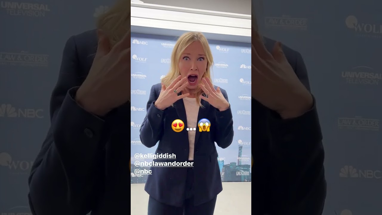 Kelli Giddish - Describe the SVU episode in emojis
