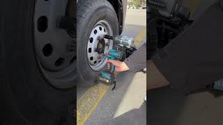 Plastic Wrenches Are a Joke — Watch This#impactwrench #toolset #powertools #wrench #toolkit