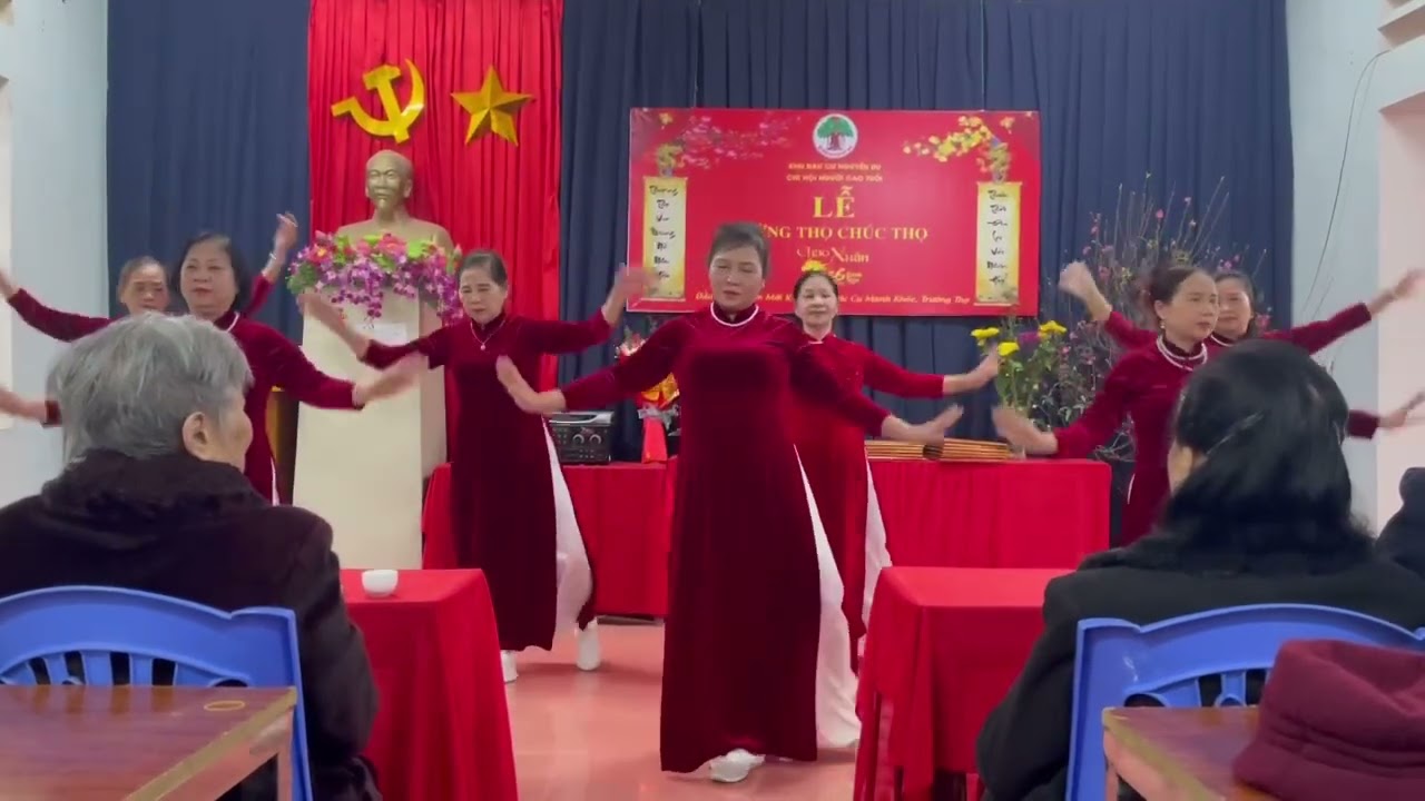 Mẹ yêu con- Câu lạc bộ Ánh Dương