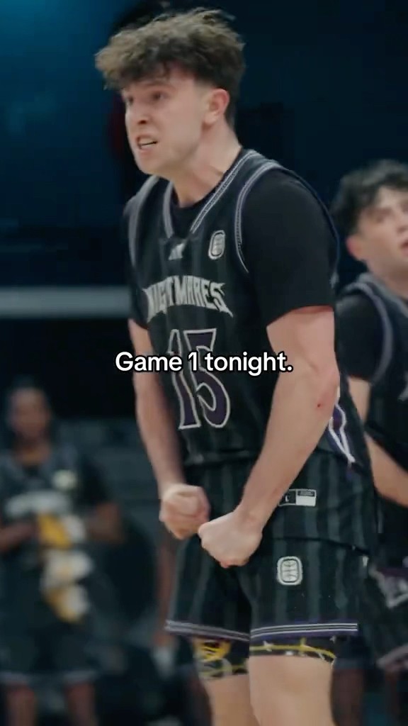 Dreamerz vs Cold Hearts tip off at 7 EST on YouTube see you then ??