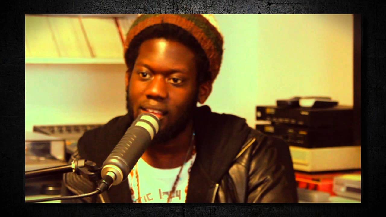 Michael Kiwanuka talks about Neil Young and other good music-Speaks Louder Than Words