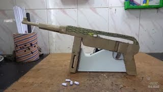 как сделать автомат MP40 из картона, который стреляет