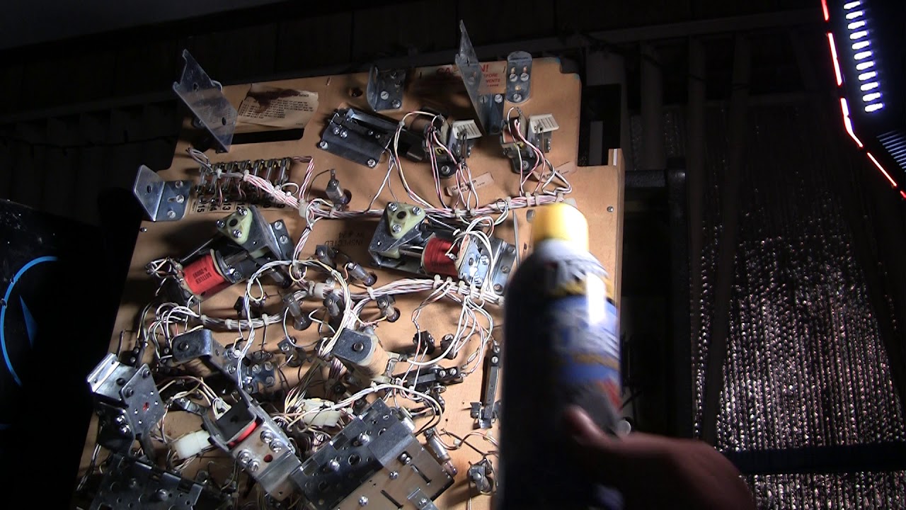 Diagnosing/Fixing stuck flippers (on a Gottlieb System 80) Part 3/3