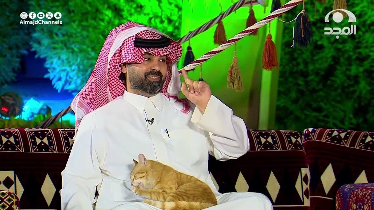 ترا القيض للي يرغبون البراري عوق | إلقاء: حمد الحميداني