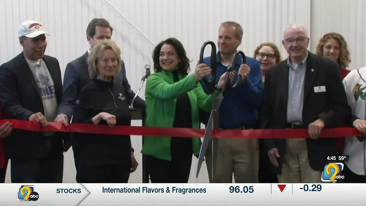 Kernels hold ribbon cutting ceremony for its new renovations - YouTube