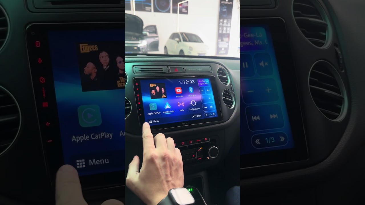 VW Tiguan 2015 - Pioneer 9” com Apple CarPlay e Android Auto sem fio