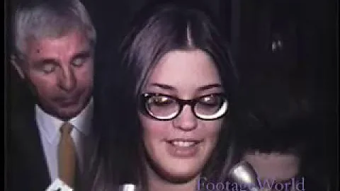 Manson Trial - Rare Behind-the-Scene...  Interview