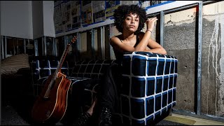 Headliners – King Isis | Daily Bruin
