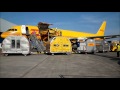 loading of a DHL B757 during the open door at brussels airport