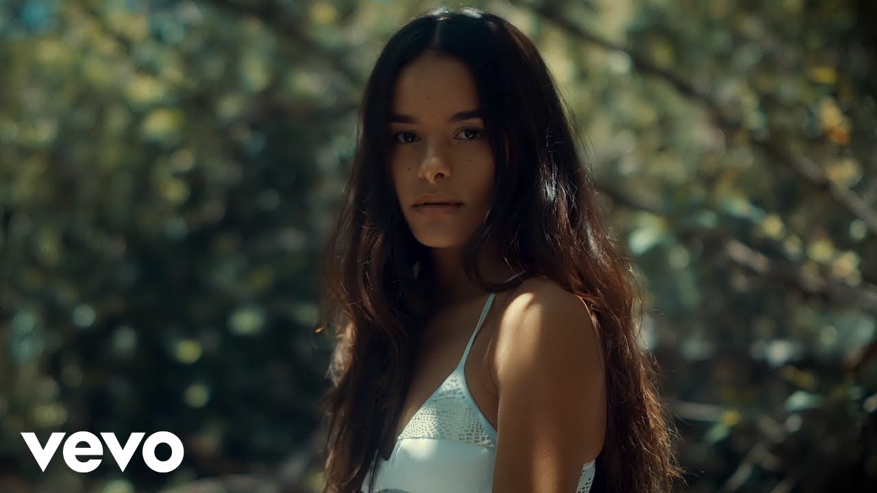 Yanelisa - Para Curar [Video Oficial] - YouTube