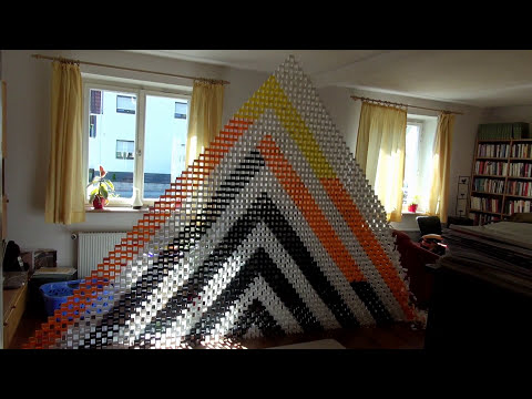 Former world record - Biggest 2D domino pyramid