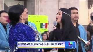 Beatriz Adriana cantando con su hija Beatriz Solis &quot;Señora señora&quot;