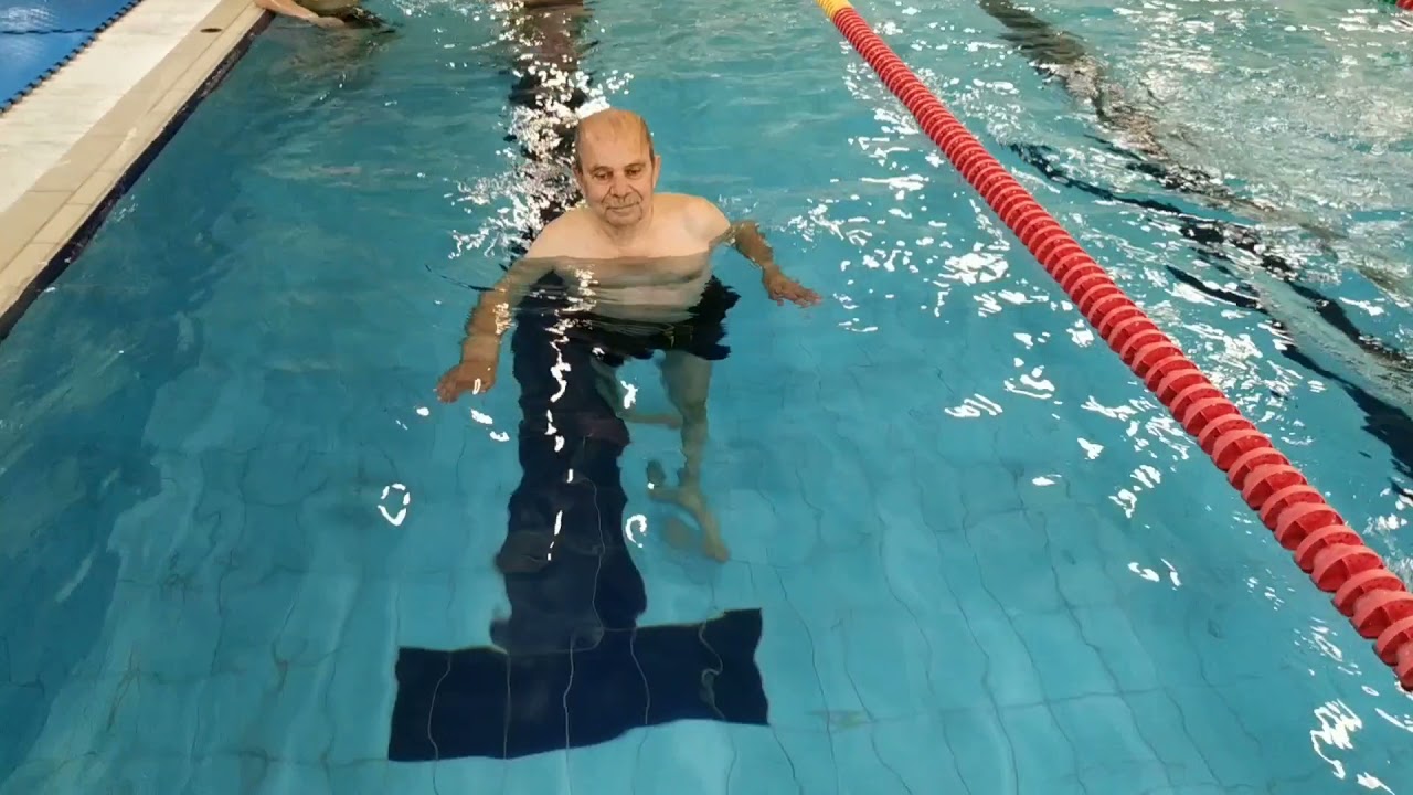 Body awareness walking in the water