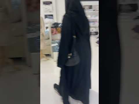 كرز لنن قاردن مول