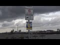 Bremen Überseestadt am Waller Strand bzw Waller Sand bei Starkem Wind und Hochwasser