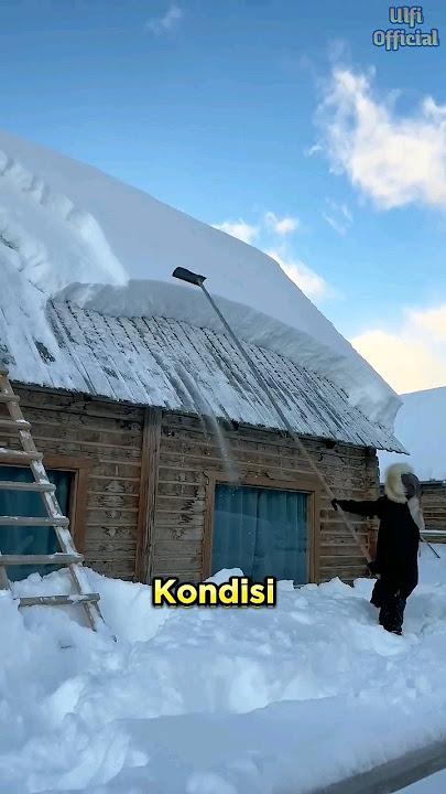 Rural Life on the Slopes of the Himalayas #shorts