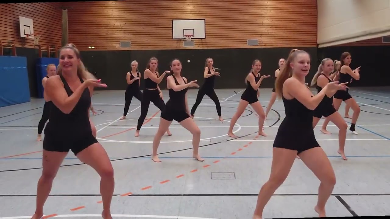 Flashmob für die Deutschen Meisterschaften Gymnastik und Tanz 2023