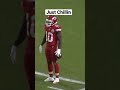 Tyreek Hill waiting for defender