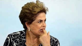Brezilya'da Rousseff'in azledilme süreci askıya alındı Resimi