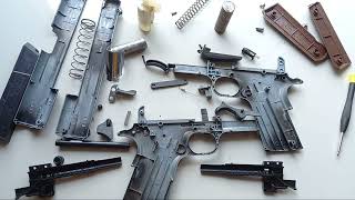 What's inside the Realistic Colt M1911 toy gun - disassembly and assembly - sa loob ng laruang baril screenshot 2