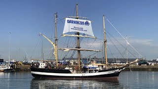 Famous Darwin200 Ep 3: Setting Sail (the Darwin200 UK Voyage begins, setting sail out of Sharpness Docks) Profile