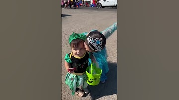 Thumbnail of #shorts #halloween #elsa #anna #frozen #letitgo #showyourself #kids #trickortreat #trunkortreat