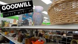 Can't Believe She FOUND IT | GOODWILL Thrift With Me & Organizing | Reselling
