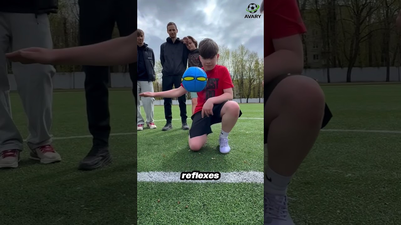 How Do Goalkeepers Train Their Reflexes 😱… #football #soccer #sport