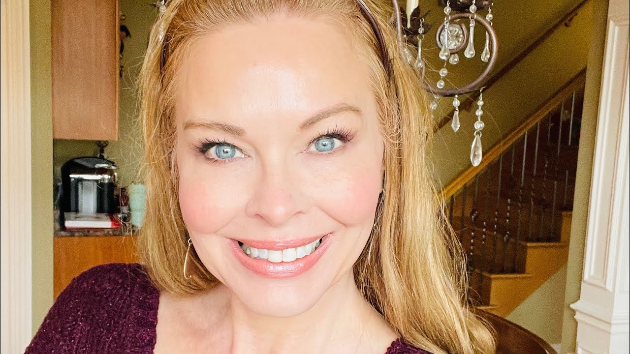 nars-radiant-longwear-foundation-review-is-it-good-for-mature-skin