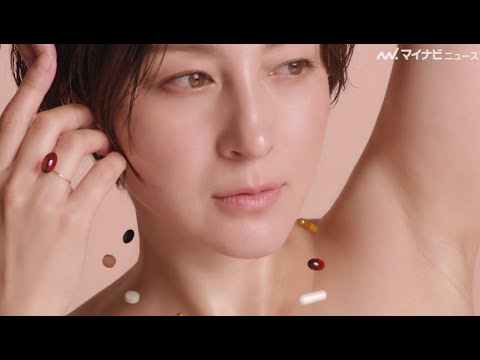 德永浩一撮影のデビューまもない広末涼子のオリジナルプリントです。 德永浩一撮影のデビューまもない広末涼子のオリジナルプリントです。