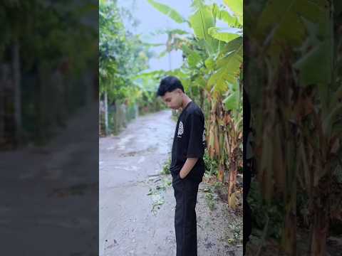 বড় হইতে বলছি লম্বা না 🤣