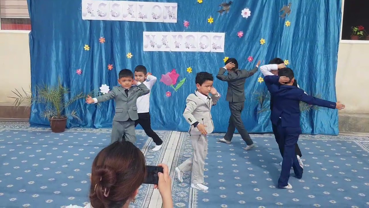 Tayyorlov guruh o'g'il bolalar raqsi 17-son dmtt OBUNA BO'LISHNI UNUTMANG 🛎👈