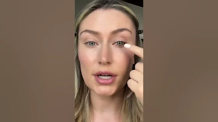 Beginner Eyeliner Tutorial - Simple and Easy Eyeliner Hack