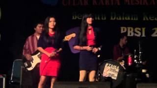 Download Musikalisasi Puisi Unnes 2014 Sajak Kecil Tentang Cinta Live Video MP3 Musikalisasi Puisi Unnes 2014 Sajak Kecil Tentang Cinta Live
