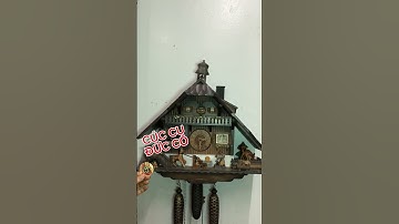 Chiếc đồng hồ Cuckoo cổ 3 tạ – sống động từ vùng Black Forest truyền thống