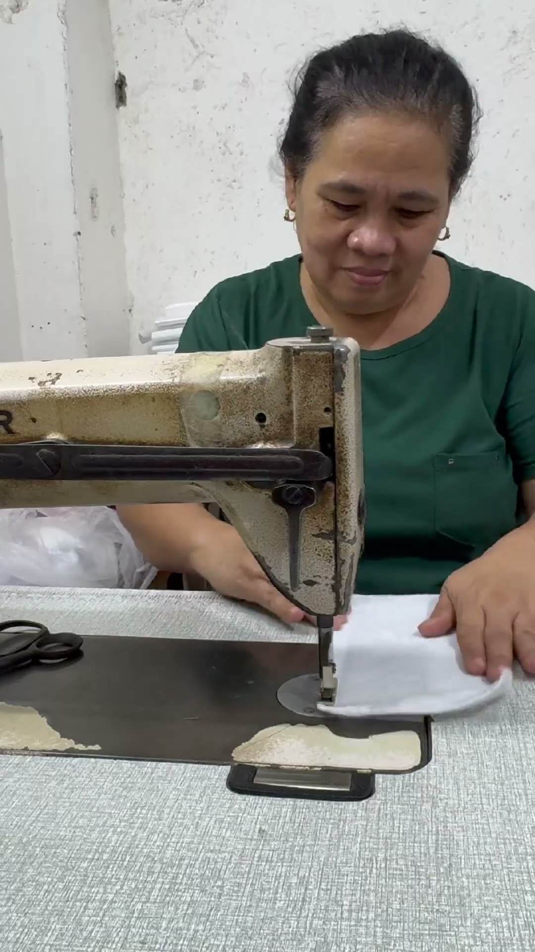 ALAMIN: Proseso ng paggawa ng ataul sa ‘Barangay Kabaong’ sa Pampanga | Patrol ng Pilipino