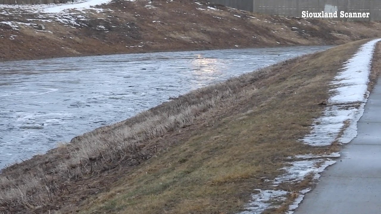 Perry Creek Cresting in Sioux City during 2019 Winter Thaw and Rain