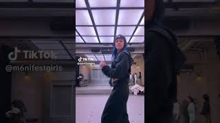 Nasılsın Olmuş Şins .X51 -1M -Zeynep-Lidya