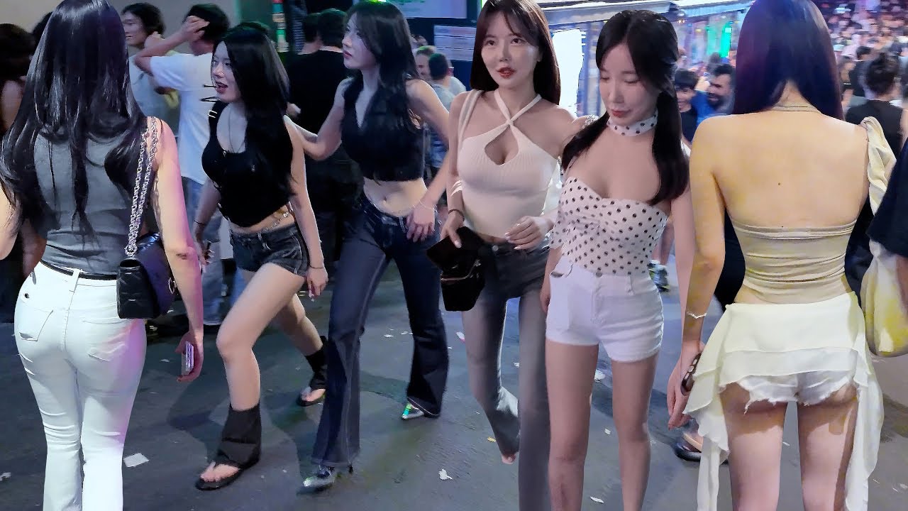 [4K Itaewon Freedom 😎😎😎] Itaewon Club Street in Seoul has a lot of energy 🔥🔥🔥 # SEOUL # KOREA