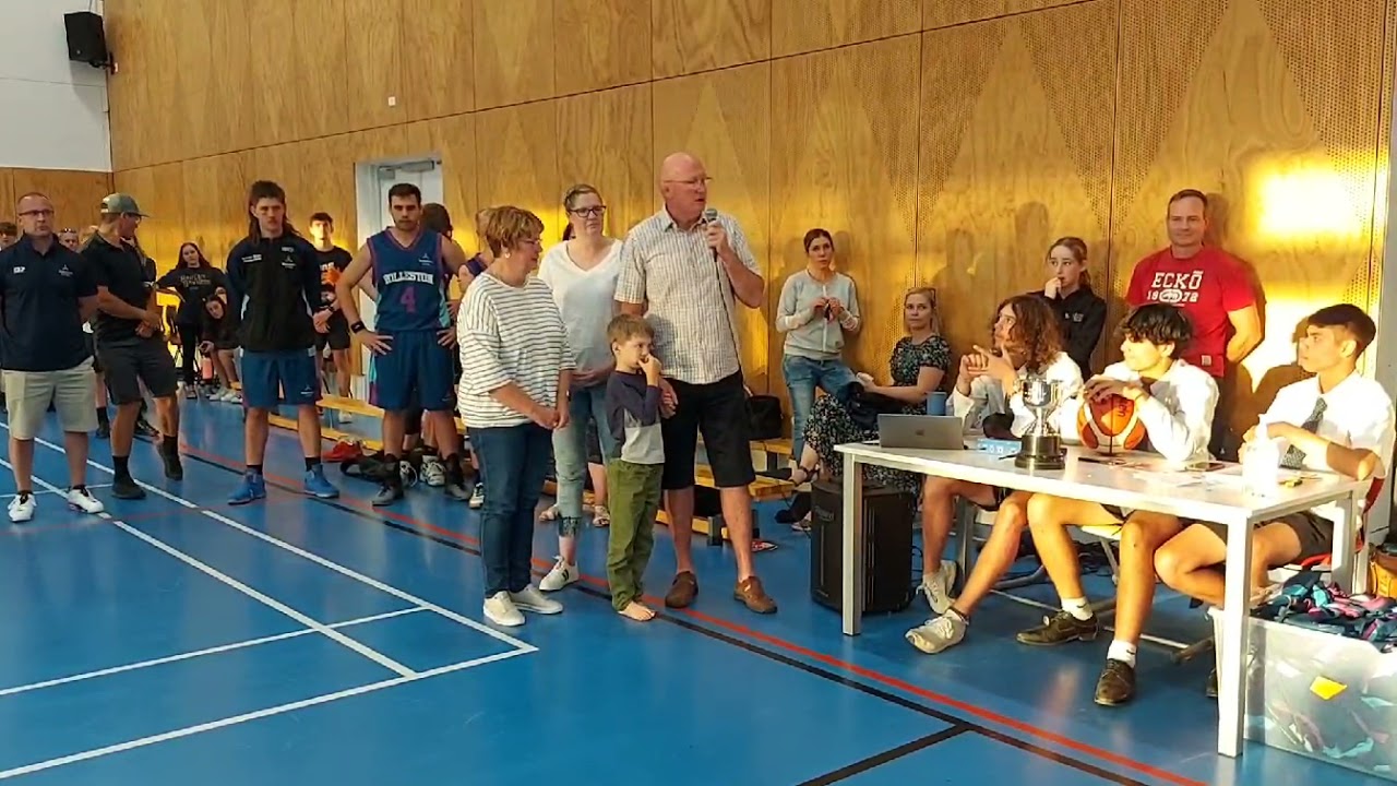 Brad Milne Cup 2021   presentation of award to STC