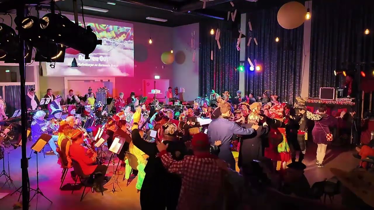 BravO, Malletkorps Oranje en Harmonie Oranje - Over en Out