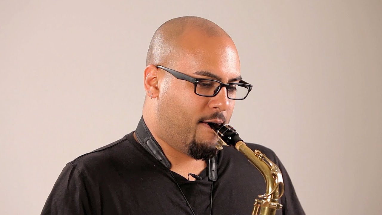 Sax Warm-up Exercises | Saxophone Lessons - YouTube