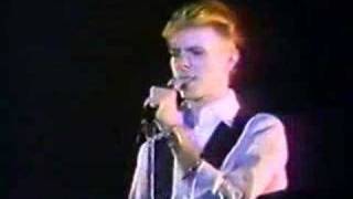 Video thumbnail of "Re: David Bowie - Thin White Duke - 1976 - L.A. - 8mm"