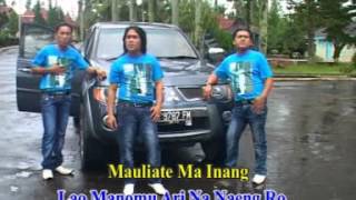 Video thumbnail of "Mauliate Ma Inang"