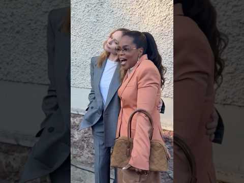 Oprah Arrives at the Stella McCartney Runway Show in Paris