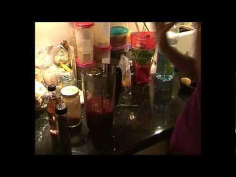 Raw Food Recipes - How to Make Delicious Raw Plum Jam with Fiona Stolze - YouTube